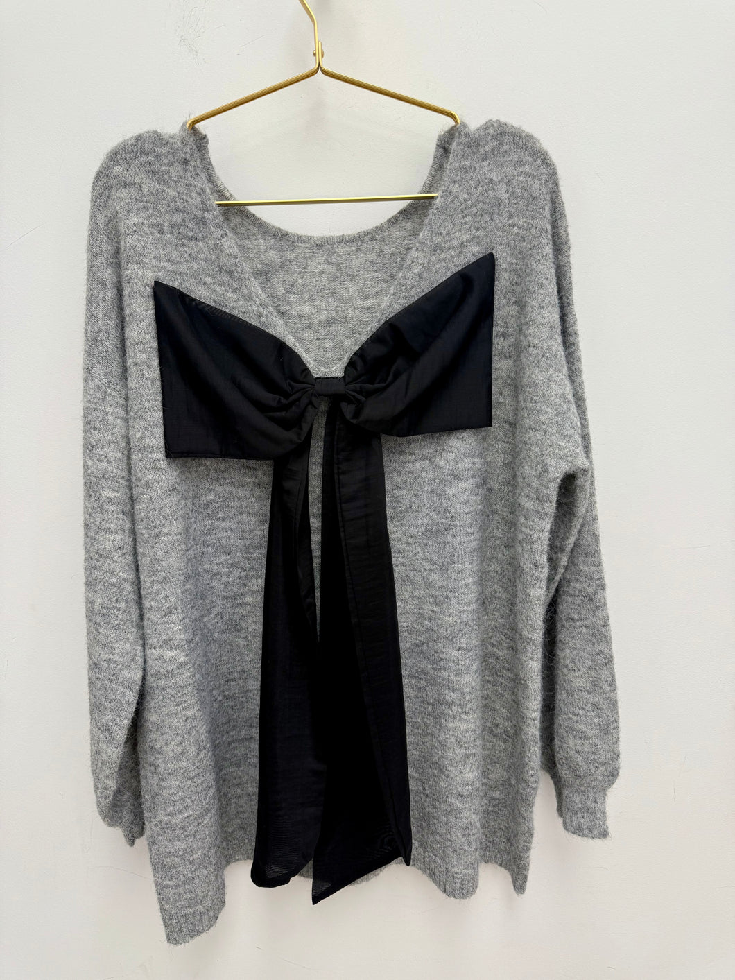 Cindy jumper - 2 sizes, 2 colours