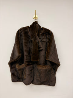 Load image into Gallery viewer, Nancy Cape &amp; Scarf Set

