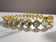 Load image into Gallery viewer, Tennis Bracelet - Gold
