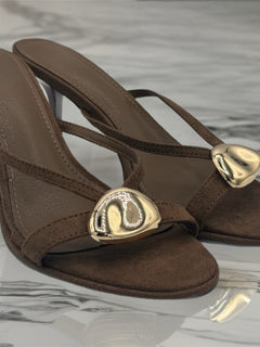Load image into Gallery viewer, Erynn heels. LAST PAIR
