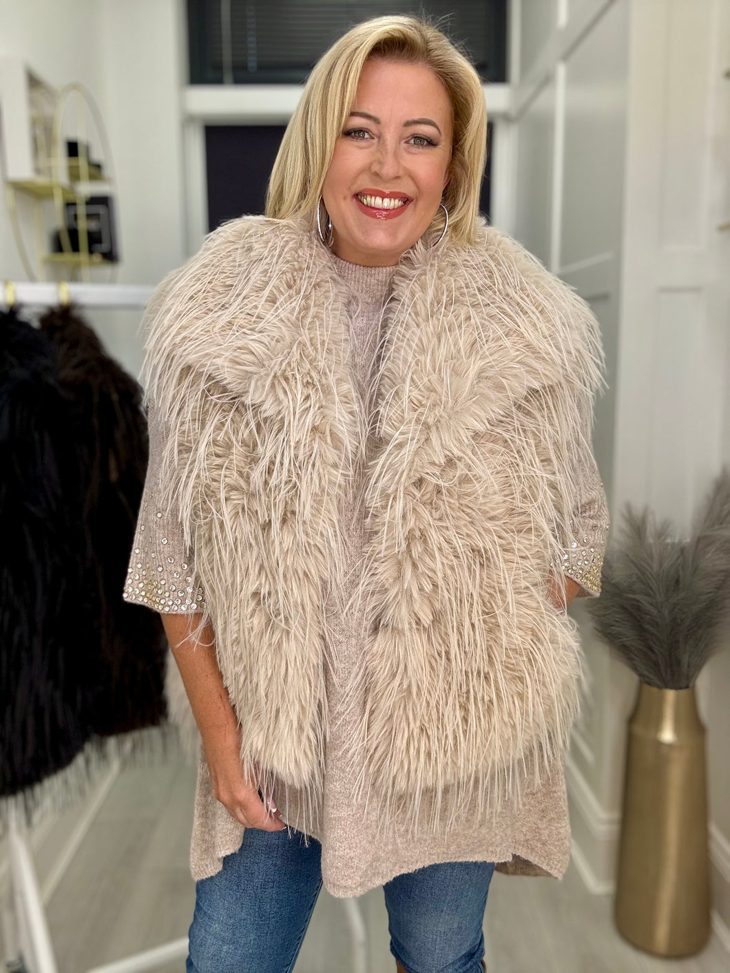 Eva Gilet - 3 colours, 2 sizes