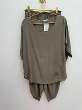 Load image into Gallery viewer, Nicky co-ord - 10 Colours
