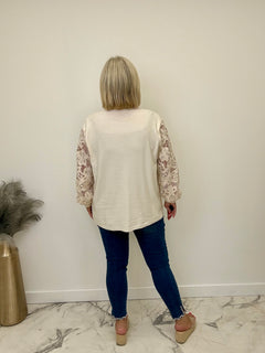 Load image into Gallery viewer, Becky cardigan
