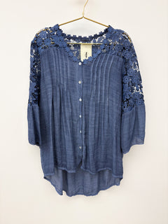 Load image into Gallery viewer, Molly top

