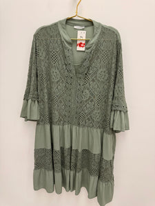 Lacey dress - 5 colours