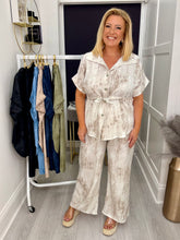 Load image into Gallery viewer, Amanda Co-ord - 6 colours
