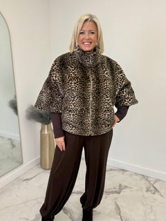 Load image into Gallery viewer, Macey Coat
