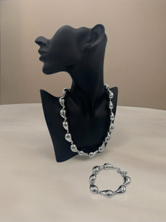 Load image into Gallery viewer, Milly Necklace and Bracelet Set - Sold Separately
