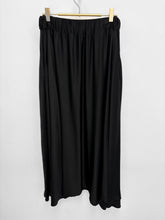 Load image into Gallery viewer, Bunny skirt - 8 colours
