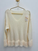 Load image into Gallery viewer, Saskia jumper - 7 colours
