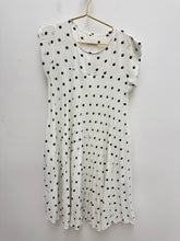 Load image into Gallery viewer, Lola dress - 8 colours
