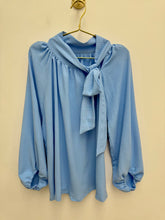 Load image into Gallery viewer, Cindy top - 6 colours
