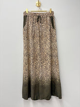 Load image into Gallery viewer, Megan trousers

