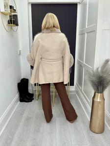 Selina cape