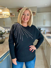 Load image into Gallery viewer, Sharon jumper - 2 sizes, 3 colours
