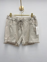 Load image into Gallery viewer, Charlie magic shorts  - 7 colours
