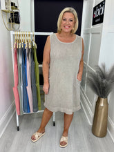 Load image into Gallery viewer, Hannah dress - 10 colours
