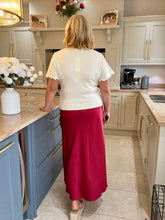 Load image into Gallery viewer, Carrie jumper - 4 colours
