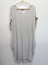 Load image into Gallery viewer, Sandy dress - 7 colours
