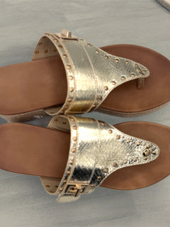 Load image into Gallery viewer, Cassie wedges. SIZE 3s ONLY
