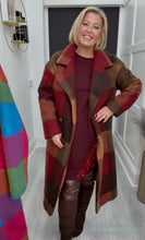 Load image into Gallery viewer, Verity coat - 2 colours
