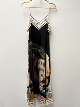 Load image into Gallery viewer, Santorini dress
