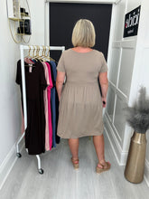 Load image into Gallery viewer, Kerry dress - 8 colours
