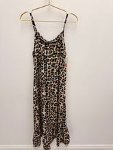 Load image into Gallery viewer, Susan dress - 3 colours
