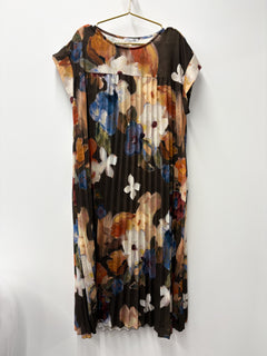 Load image into Gallery viewer, Wendy dress
