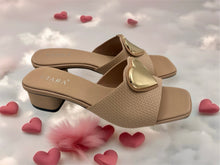 Load image into Gallery viewer, Kai heels - beige

