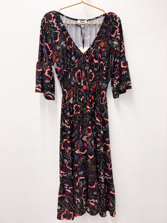 Load image into Gallery viewer, Helen dress
