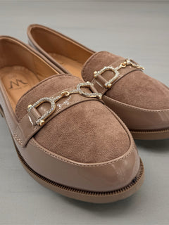 Load image into Gallery viewer, Marnie loafers - Mocha
