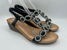 Load image into Gallery viewer, Claudia wedges - black
