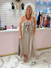 Load image into Gallery viewer, Candy dress - 7 colours
