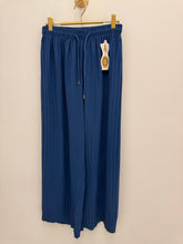 Load image into Gallery viewer, Trudy trousers - 9 colours
