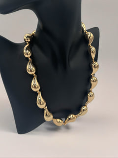 Load image into Gallery viewer, Milly Necklace and Bracelet Set - Sold Separately
