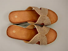 Load image into Gallery viewer, Marbella wedges - gold

