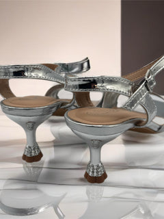 Load image into Gallery viewer, Trinity heels - silver
