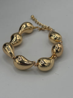 Load image into Gallery viewer, Milly Necklace and Bracelet Set - Sold Separately
