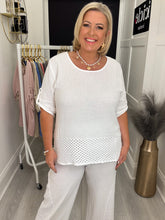 Load image into Gallery viewer, Jackie top - 8 colours
