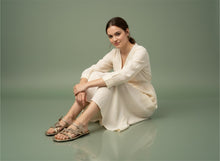 Load image into Gallery viewer, Butterfly Sandals - Gold
