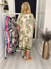 Load image into Gallery viewer, Jungle dress - 5 colours
