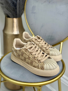 Georgie trainers
