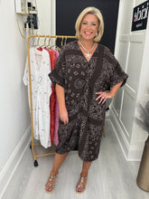 Load image into Gallery viewer, Veronica dress - 7 colours
