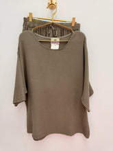 Load image into Gallery viewer, Abby co-ord - 9 colours
