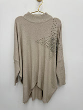 Load image into Gallery viewer, Leah jumper - 4 colours
