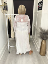 Load image into Gallery viewer, Harmony cardigan - 3 colours
