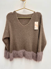 Load image into Gallery viewer, Saskia jumper - 7 colours
