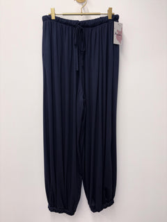 Load image into Gallery viewer, Sanchia trousers
