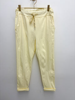 Load image into Gallery viewer, Scarlett magic trousers
